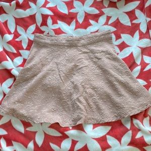Dusty rose floral brocade skater skirt Forever21 M